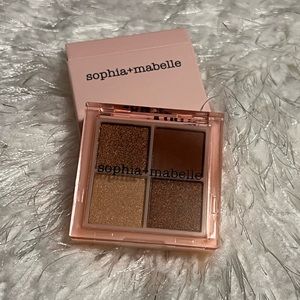 4/$16‼️ Sophia + Mabelle Cleopatra Eyeshadow Quad